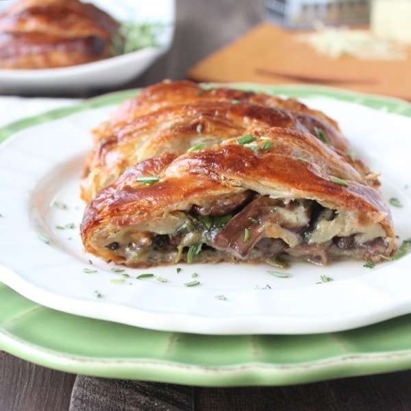 Cheesy Mushroom Spinach Puff Pastry